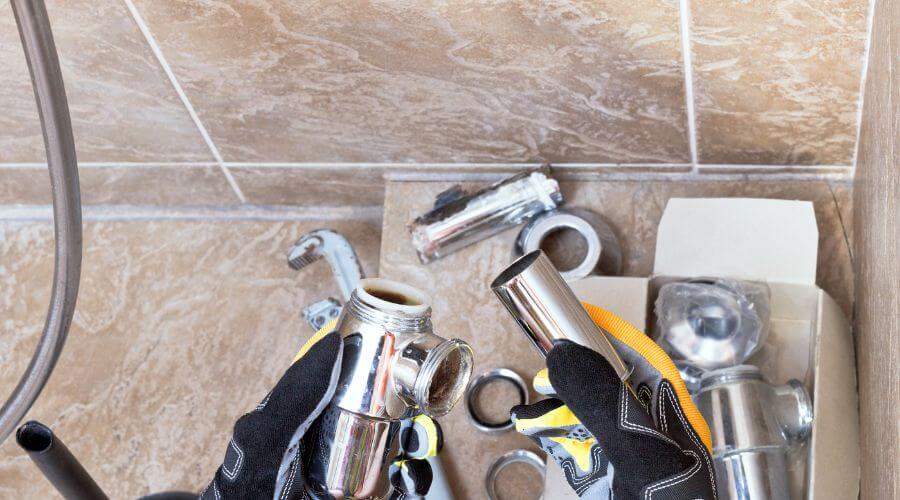 Expert Emergency Roof Repairs services in Centreville, MI
